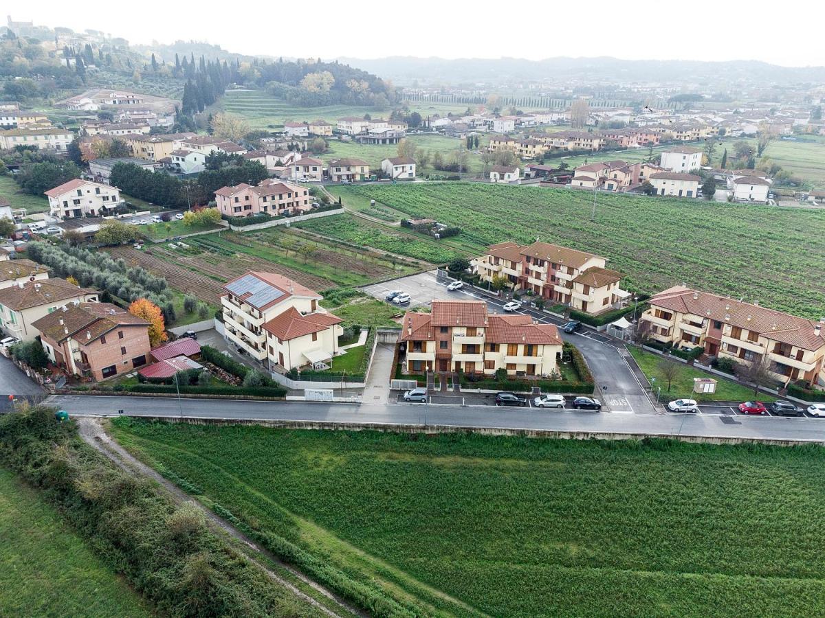 Appartamento A Casa Di Anna San Miniato Esterno foto